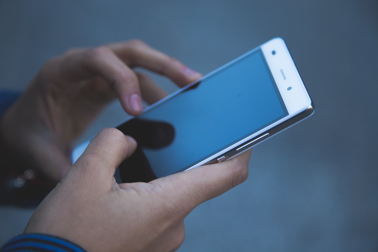 Contact